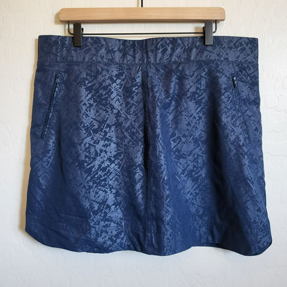 Orvis Embossed Pull-On Travel Skort Hiking Golf Tennis Shattered Glass Blue XL
